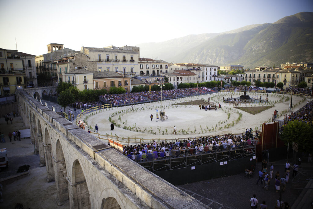 Joustra Sulmona Globetrotters travel Hub